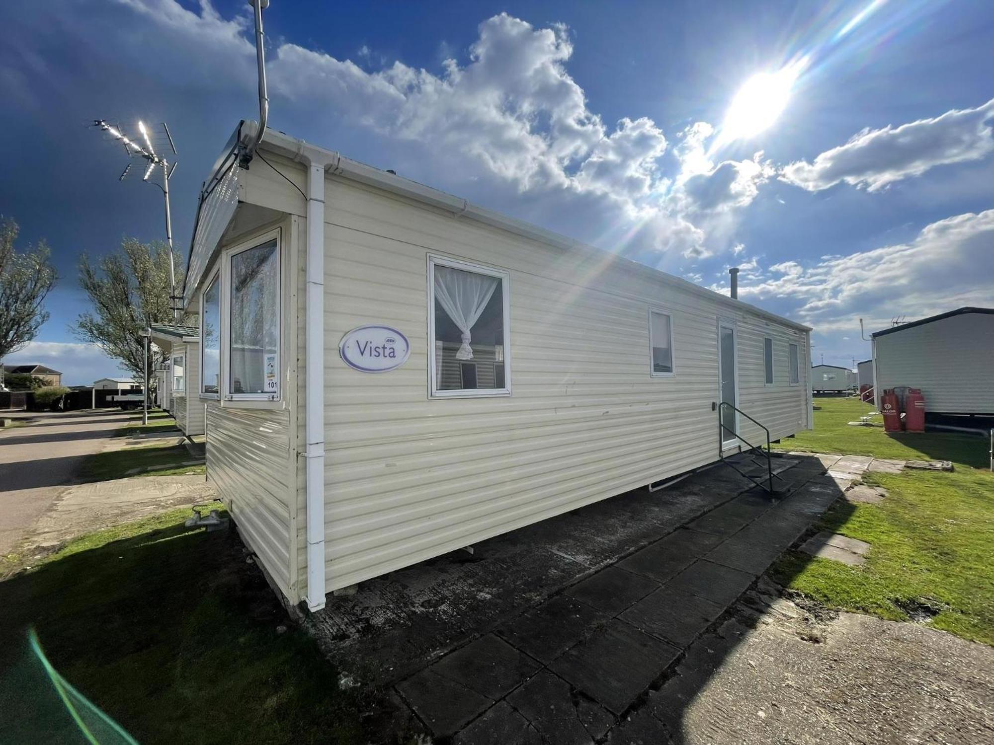 Lovely 8 Berth Caravan At St Osyth Beach Holiday Park Ref 28101G Clacton-on-Sea Exterior foto